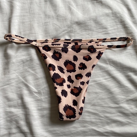 Lahana swim set - Picture 7 of 9